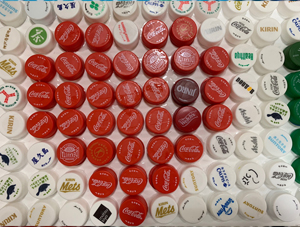 拡大。色々なキャップの種類があります。